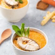 Cháo cá lăng rau củ