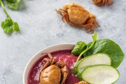 Cháo cua đồng rau củ